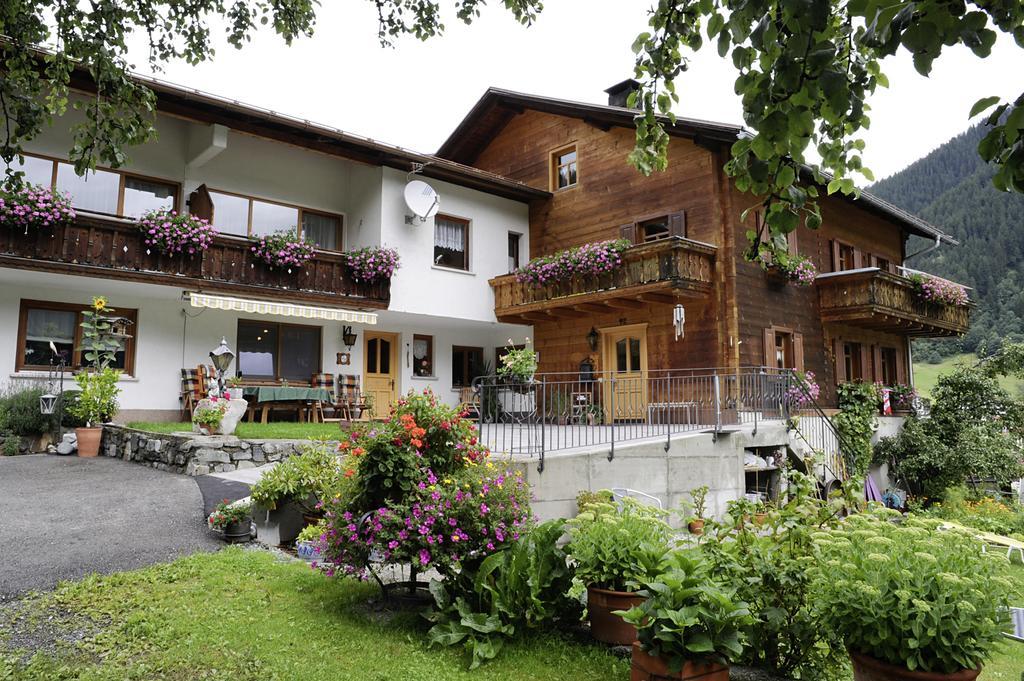 Haus Schoenlechner Gaschurn Buitenkant foto